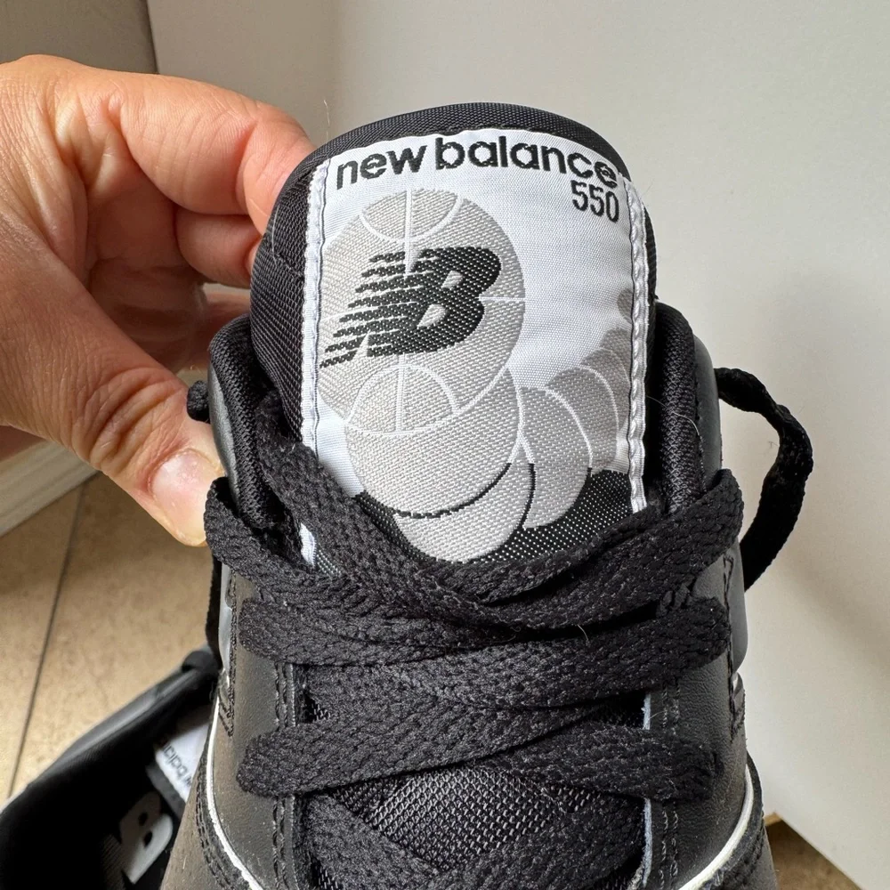 New Balance 550 - Picture 6 of 8